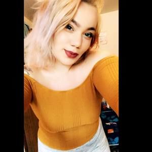 Meet your Posher, Gia